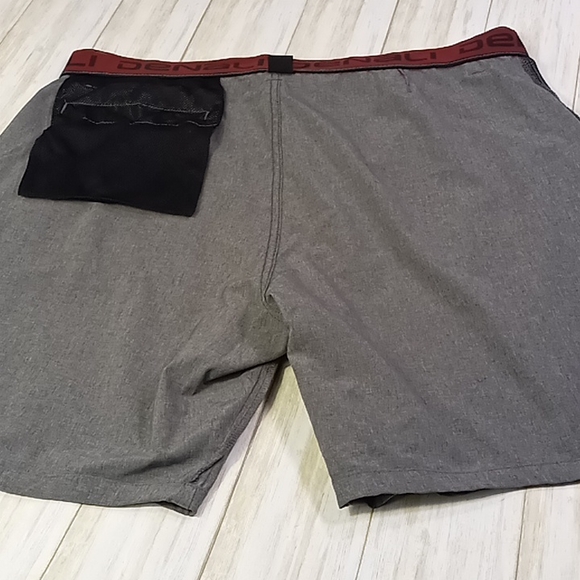 DenaLi Heathered Grey Flat Front Shorts Men's Size 38 - Picture 11 of 11